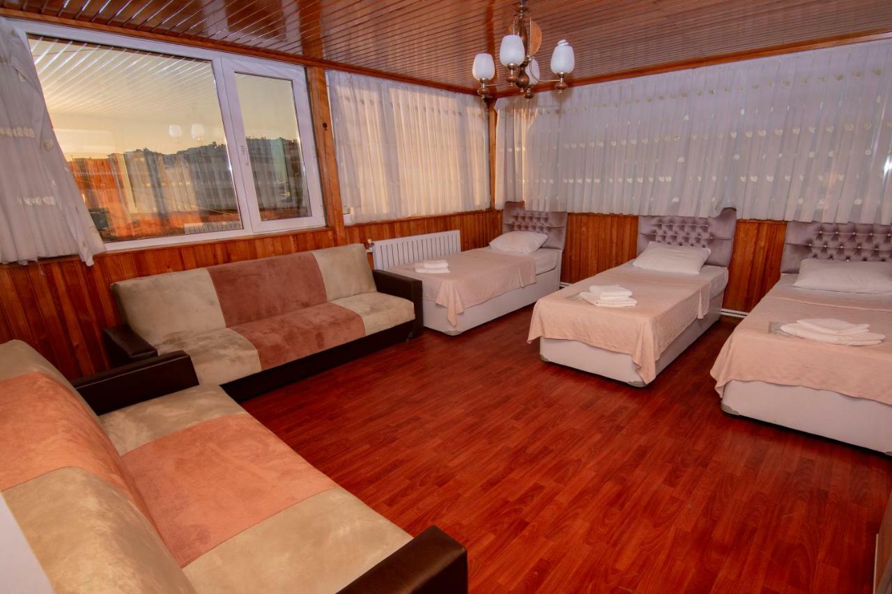 Desina Deluxe Apart อิสตันบูล ภายนอก รูปภาพ